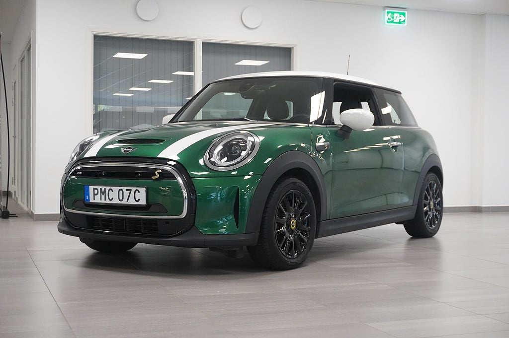 MINI Cooper 3,65% ränta SE Essential Navi Apple CarPlay PDC LED