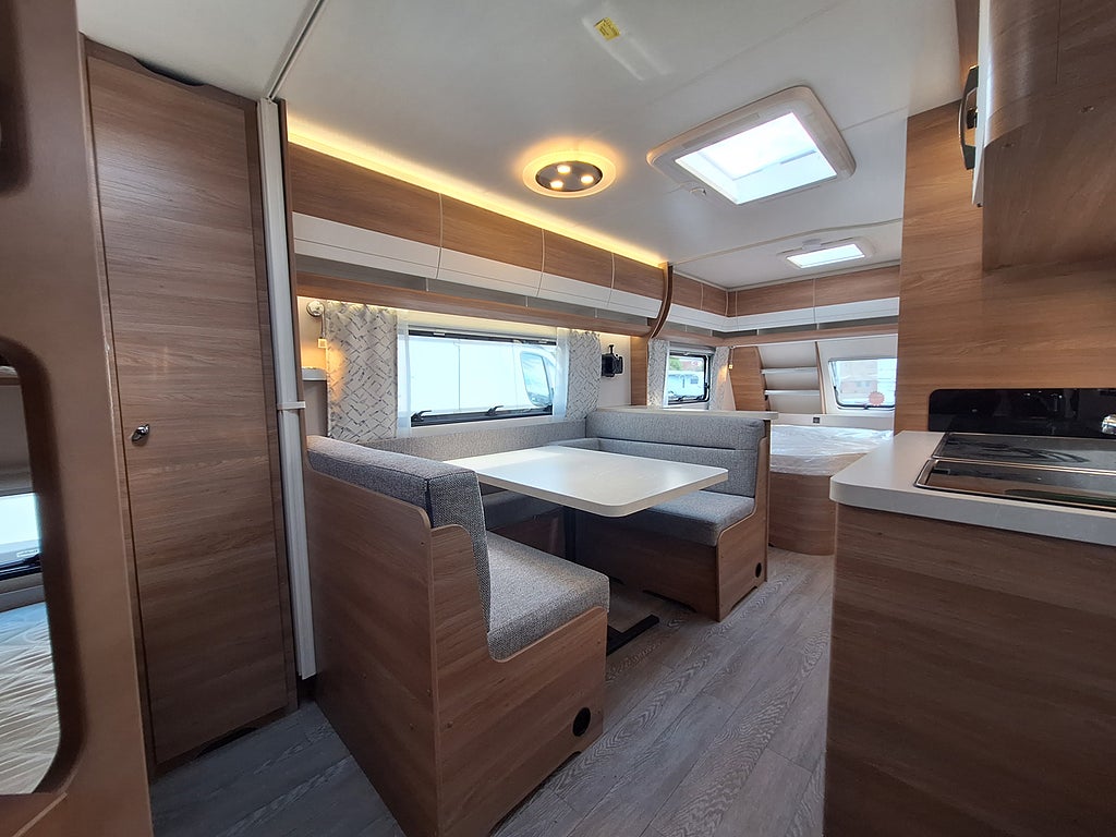 Hobby De Luxe 560 KMFe Barnkammare, Kampanjprodukt!