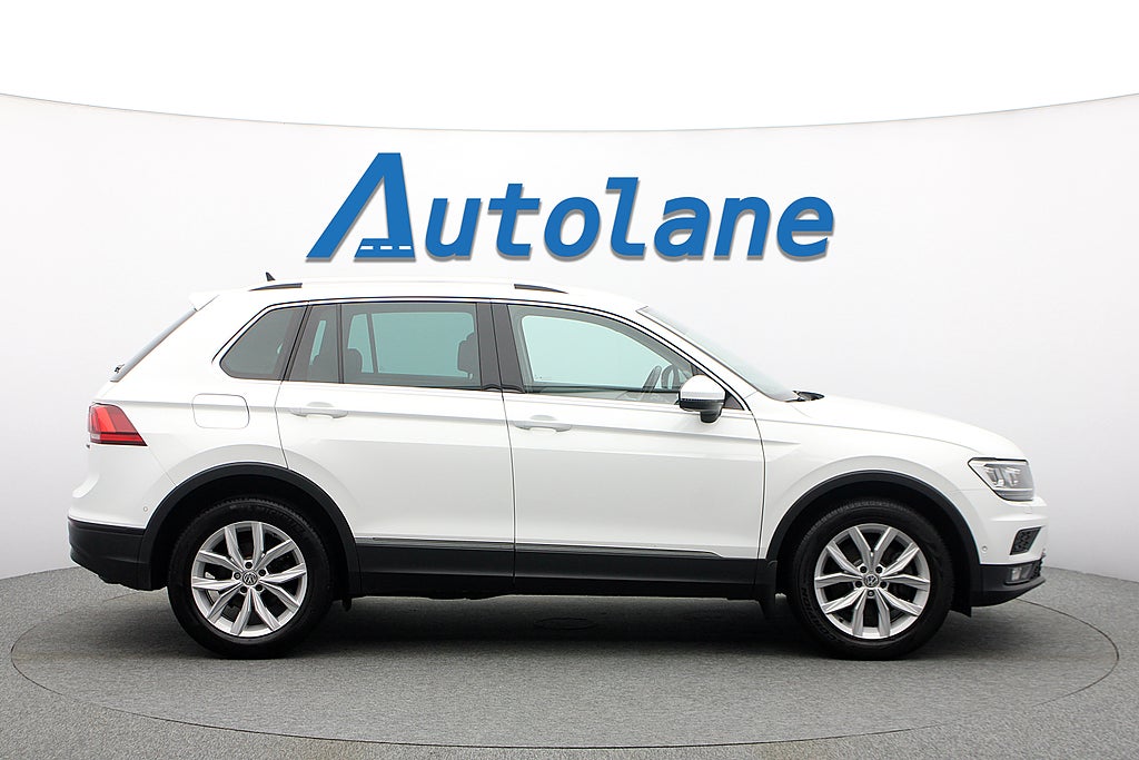 Volkswagen Tiguan 2.0 TSI 4Motion, Dragkrok, Massage Värmare 190hk