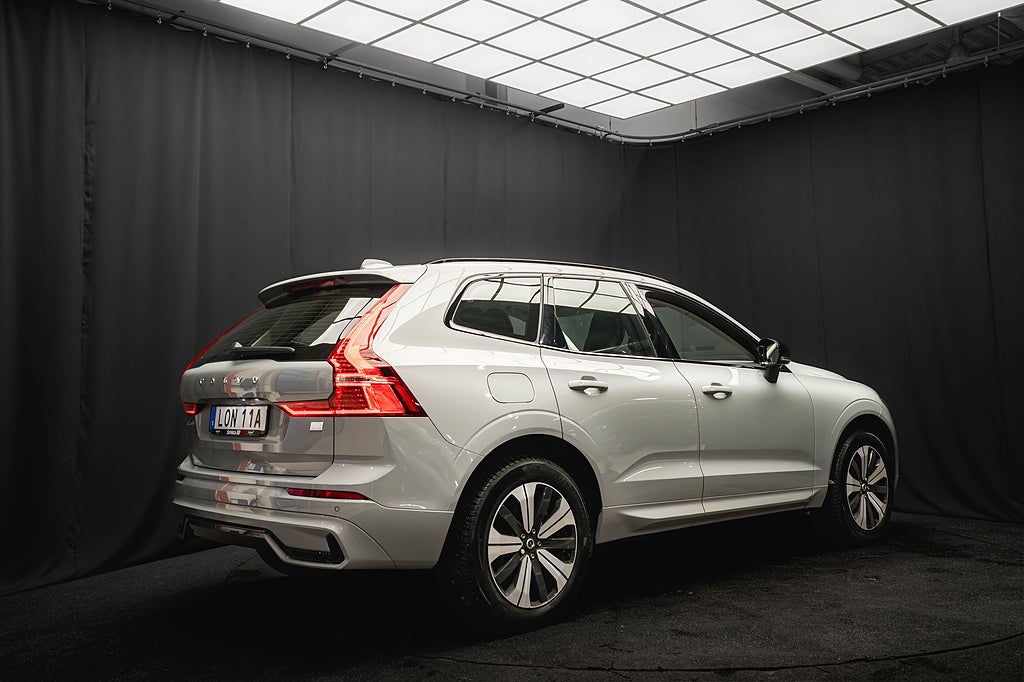Volvo XC60 T6 AWD DARK PANO DRAG KAMERA 96.6%SoH 1-ÄGARE BLIS MOMS