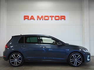 Halvkombi Volkswagen Golf 4 av 21