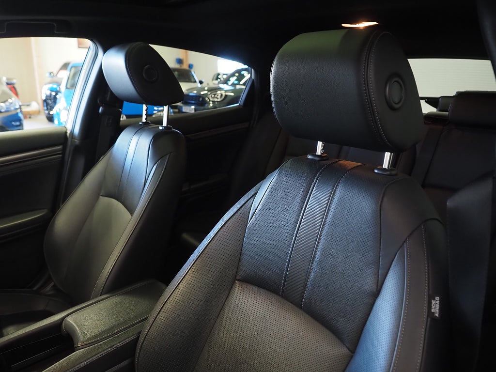 Honda Civic 1.5 i-VTEC Turbo 182hk Prestige |Pano|Kamera|Nav|Skinn| 2017