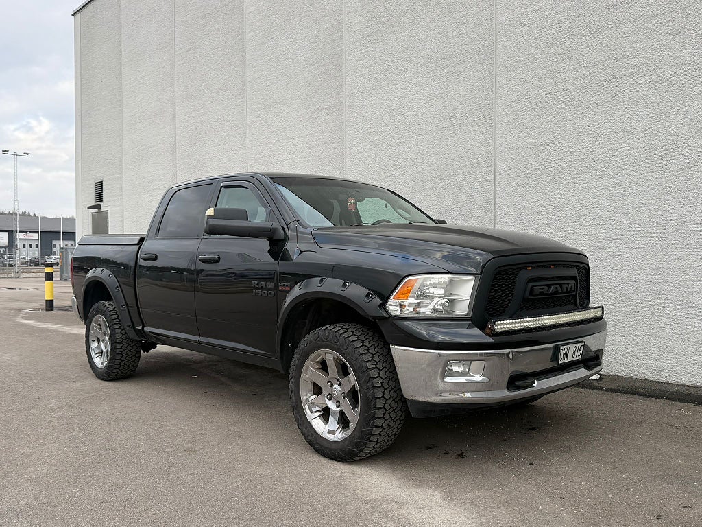 RAM 1500 Crew Cab 5.7 V8 HEMI 4x4
