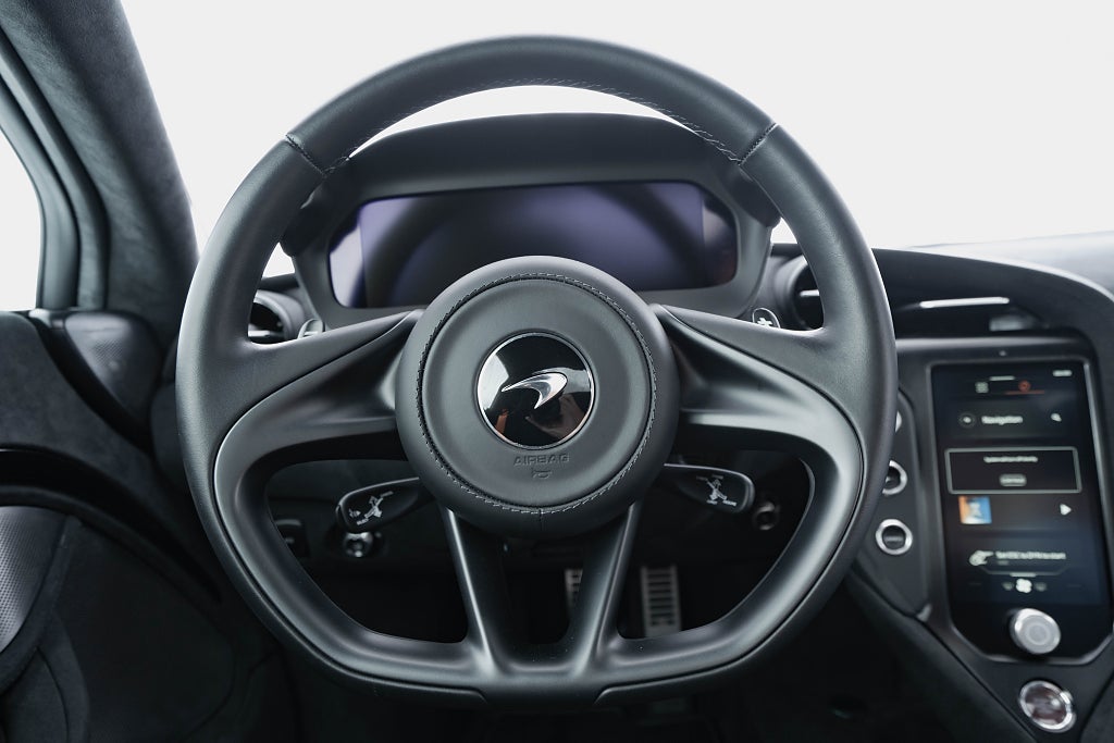 Gallery image 14 of 17