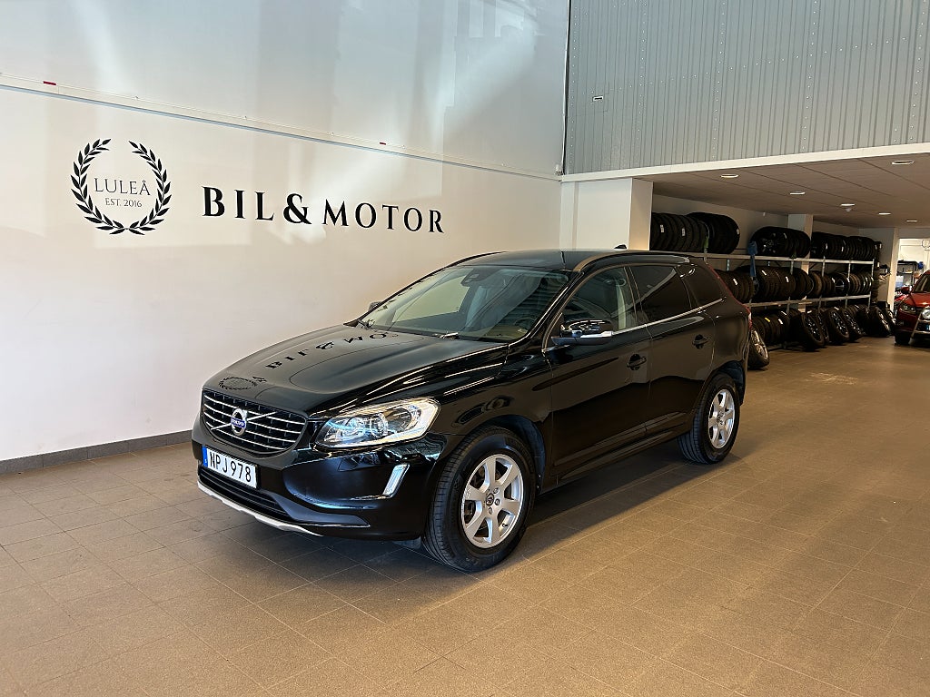 Volvo XC60 D4 AWD Geartronic Momentum |4,99%|Drag|Dubb|RattV|Skinn