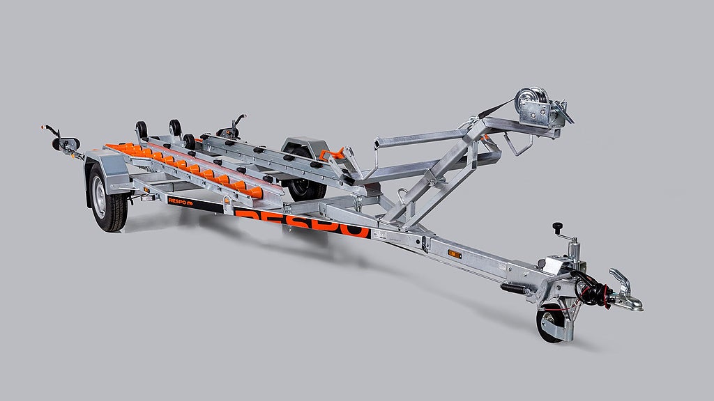 Respo 1350V671T229 1350 kg (Pioner Multi III) 80 km/h båttrailer 
