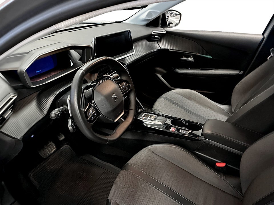 Bild på Peugeot 208 Allure 1.2 PT 100hk Aut BACKSENSORER