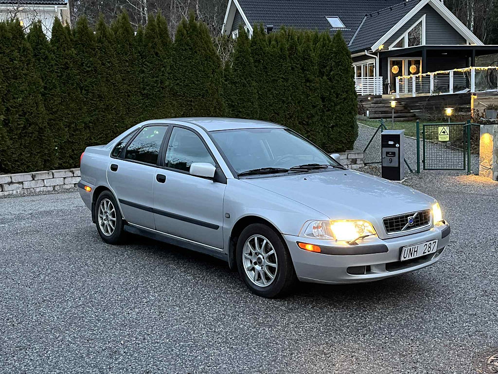 Volvo S40 1.8 Manuell, 122 hk 2 brukare, 2004 