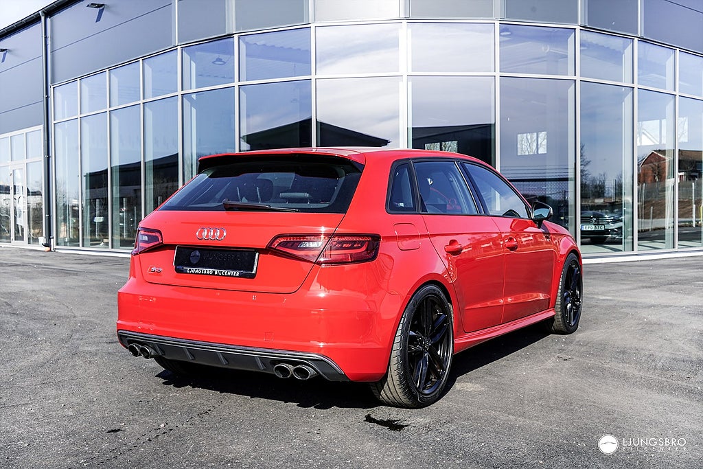 Audi S3 2014 - miniatyr 2