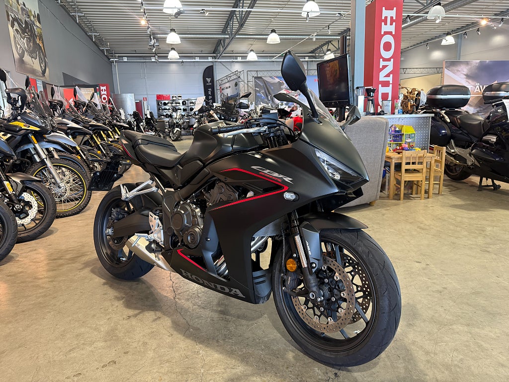 Honda CBR650R #Endast 190mil & 35kw A2 Godkänd# 