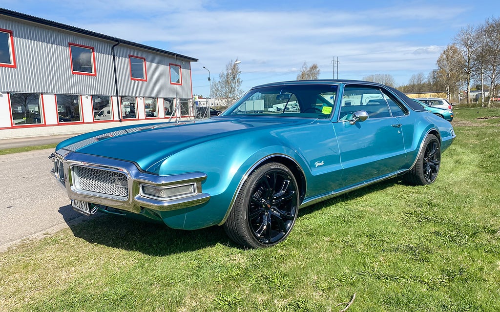 Oldsmobile Toronado Coupé 7.5 V8 Aut 381 Hkr 20 tum Alu 1968 Ruggig bil!