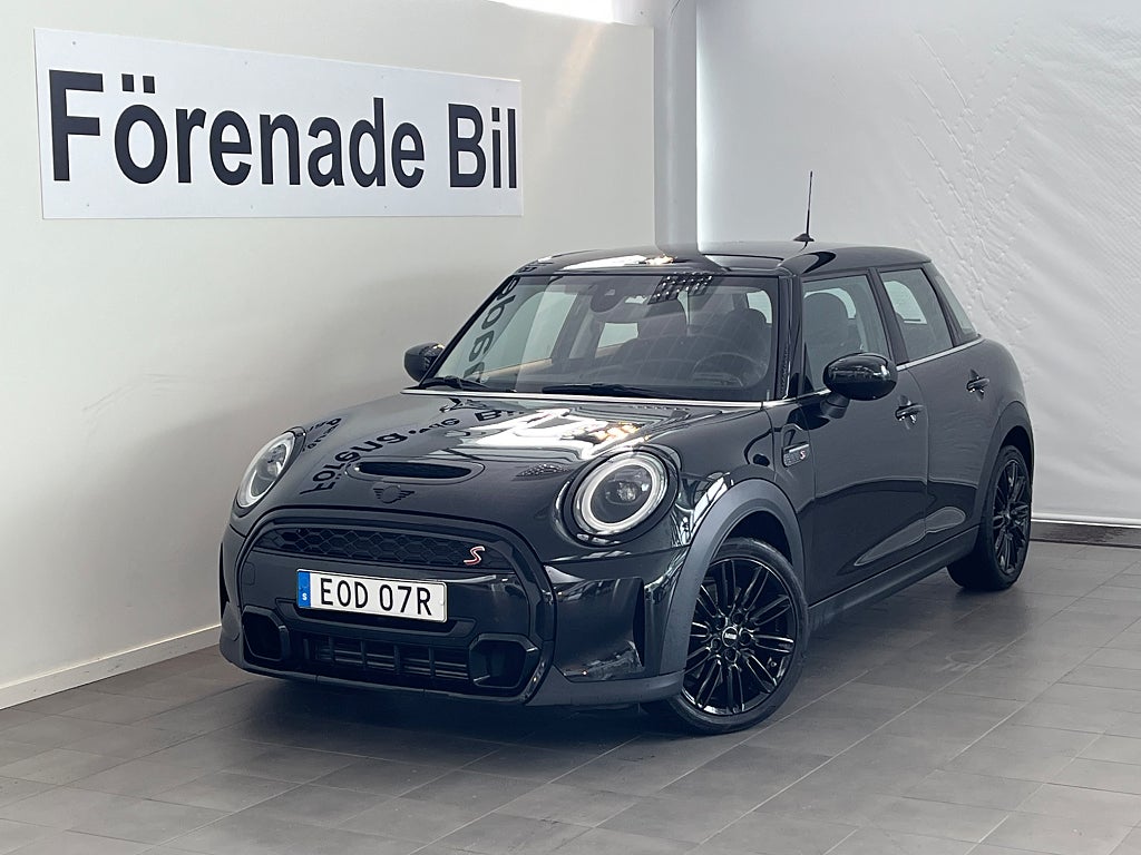 MINI Cooper S 5dr Aut Backkamera Komfortöppning Nav 