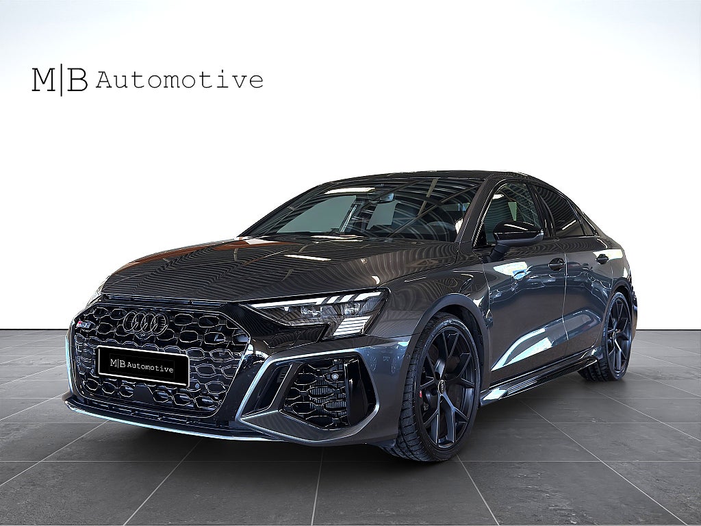 Audi A3 RS3 Sedan/RS Design paket /Sportsystem/B&O/VAT/