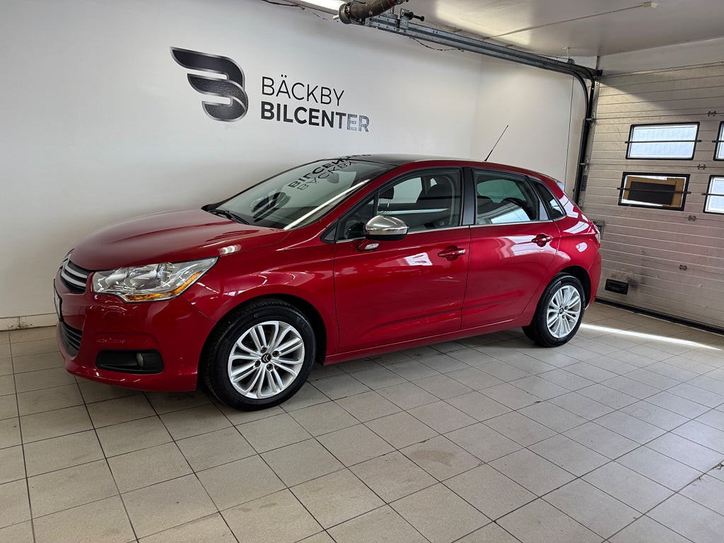 Citroën C4 1.2 e-THP/1-brukare/ Motorvärmare/Navi/Pano