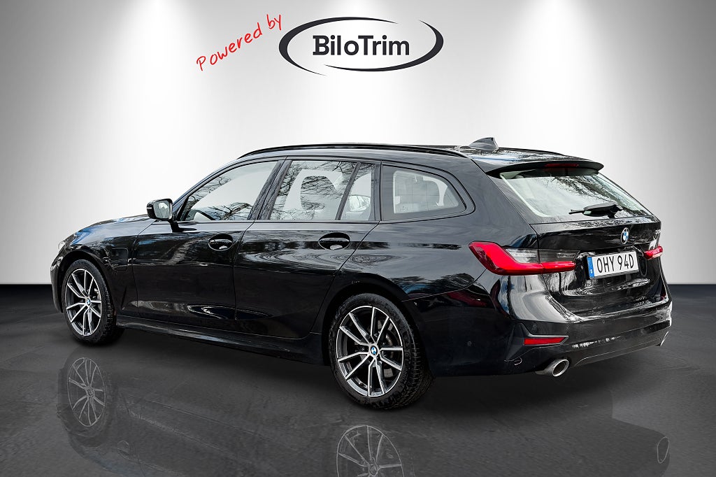 BMW 330e Touring|Drag|Värmare|CarPlay|B-kamera|Cockpit|XtraBoost