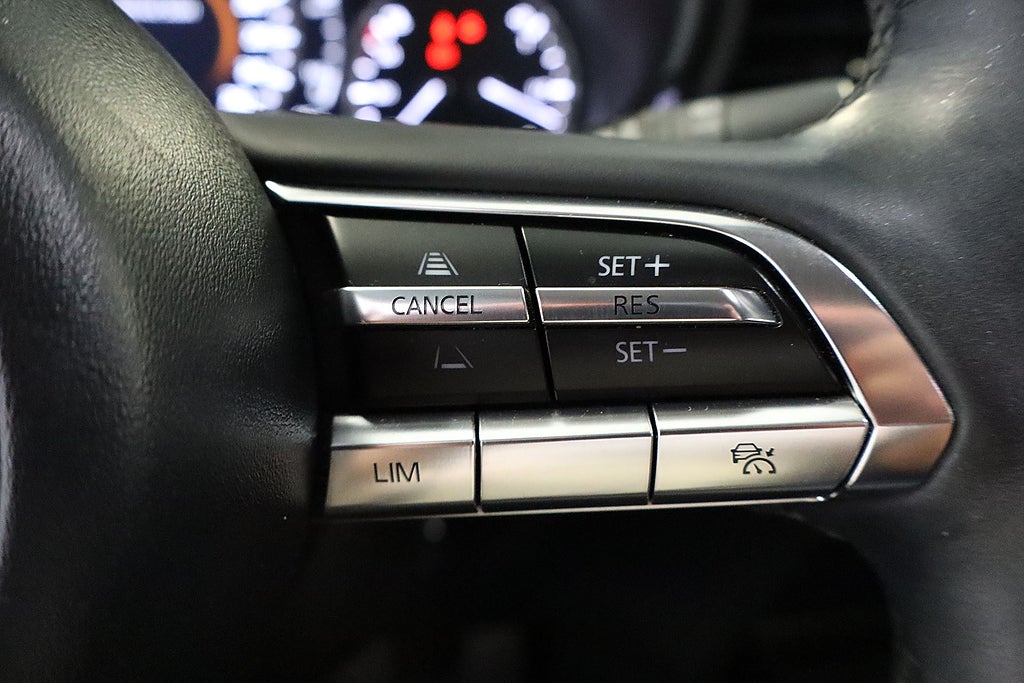 Bild på Mazda CX-30 Sky 2.0 150hk - RATTVÄRME, KEYLESS