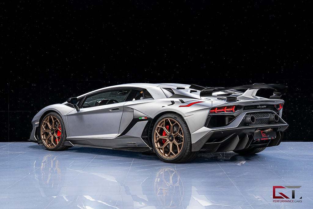 Lamborghini Aventador SVJ Carbon Lyftsystem Backkamera NOVITEC 770hk