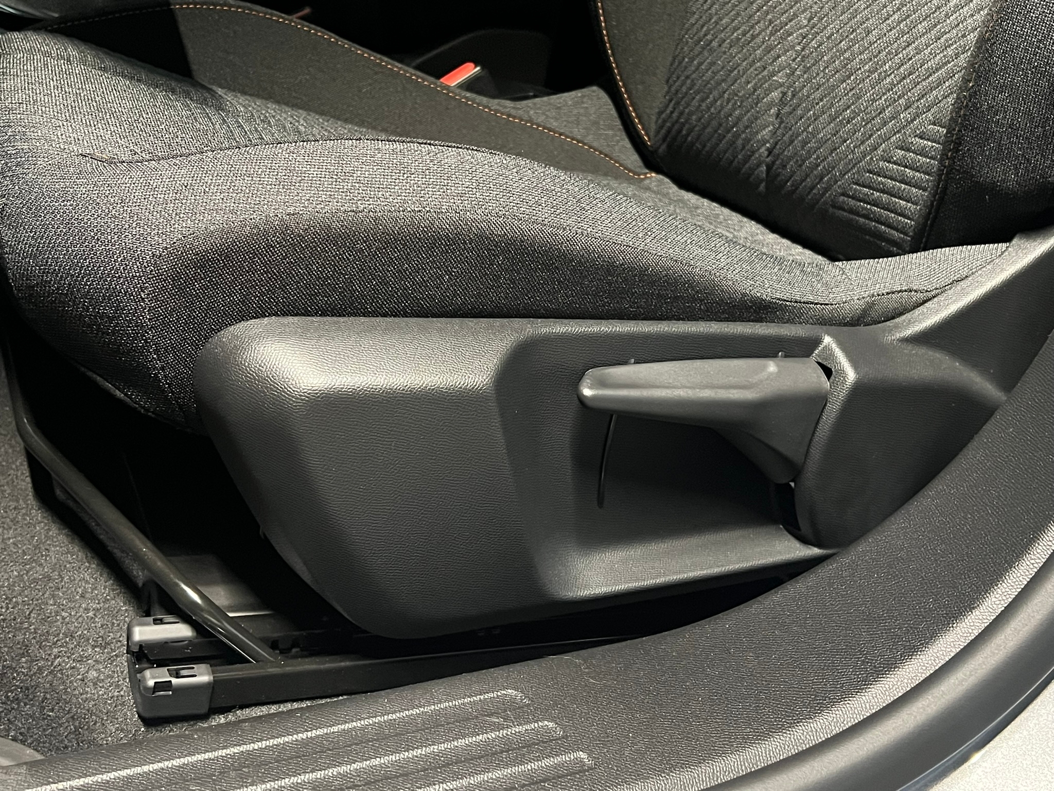 Peugeot 2008 2025, bild 7/38