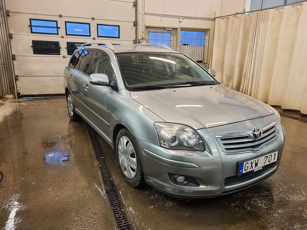 Toyota Avensis 2.0 VVT Automat 17000 Mil Euro 4