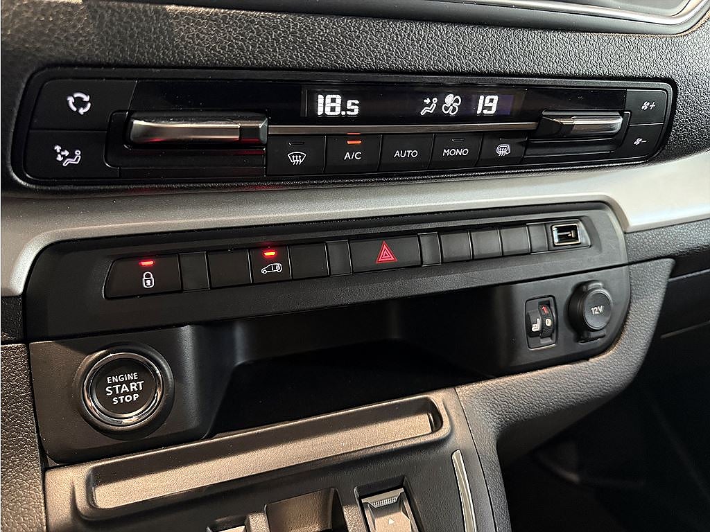 Bild på Opel Vivaro-e Premium 75kWh 136hk Aut L3 - DRAG, M-VÄRMARE, B-KAMERA