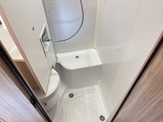 Husbil-integrerad Bürstner LYSEO TIME LIMITED 20 av 26
