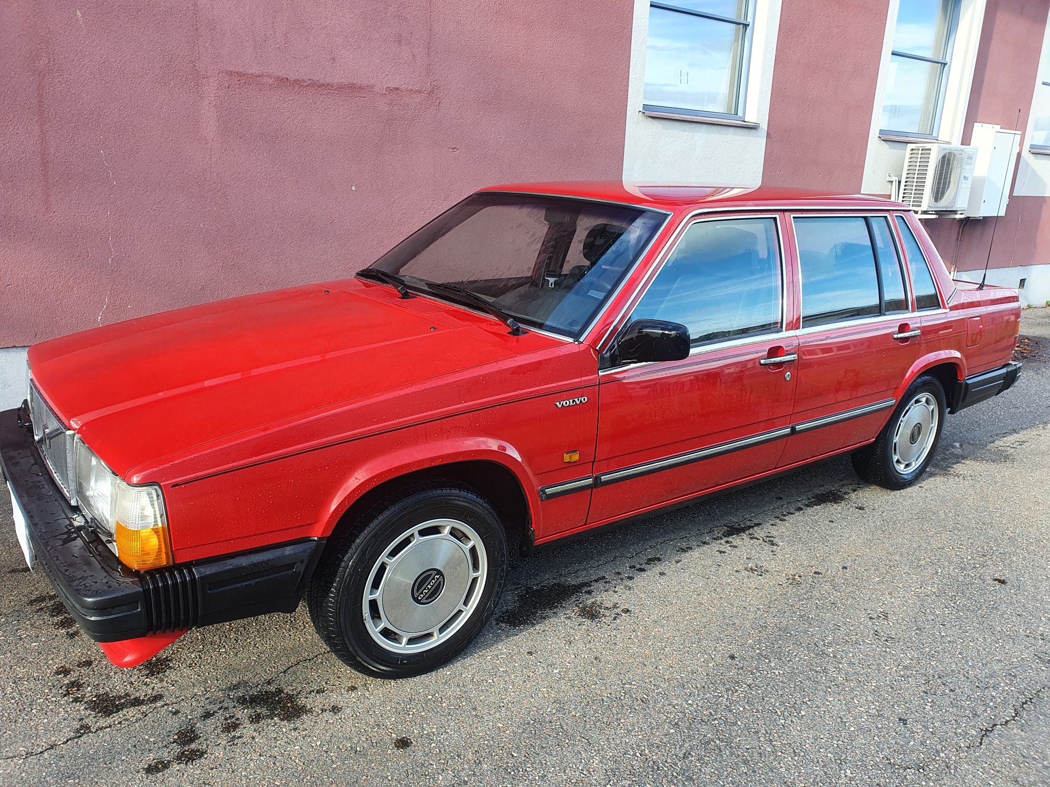 Volvo 740