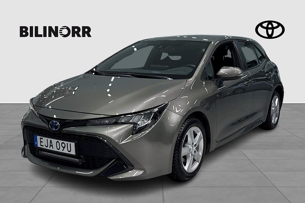 Toyota Corolla Hybrid 1,8 5D ACTIVE SPI