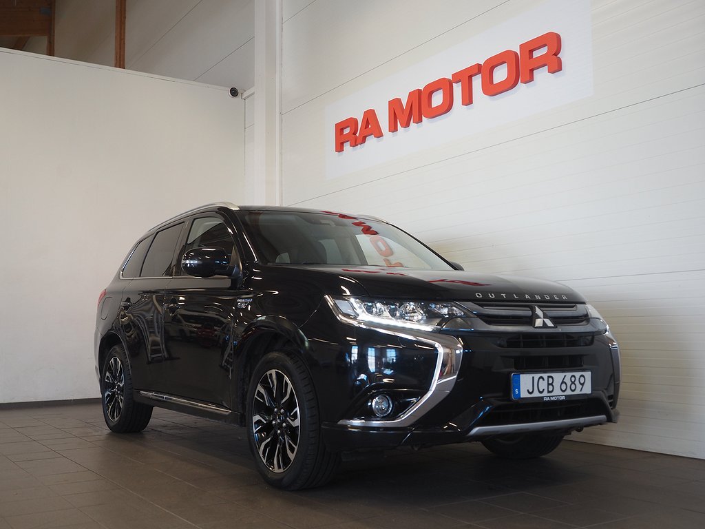 Mitsubishi Outlander PHEV 4WD CVT Comfort Drag Kamera 2017