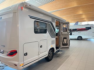 Husbil-halvintegrerad Knaus Sky TI 650 MF 4 av 28