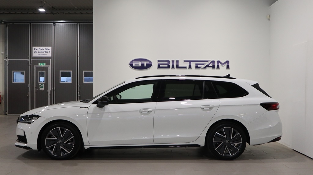 Skoda Superb 2025, bild 2/10