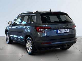 Skoda Karoq 2.0 TDI 4x4 Style Drag Kamera Värmare Psens S&V-hjul