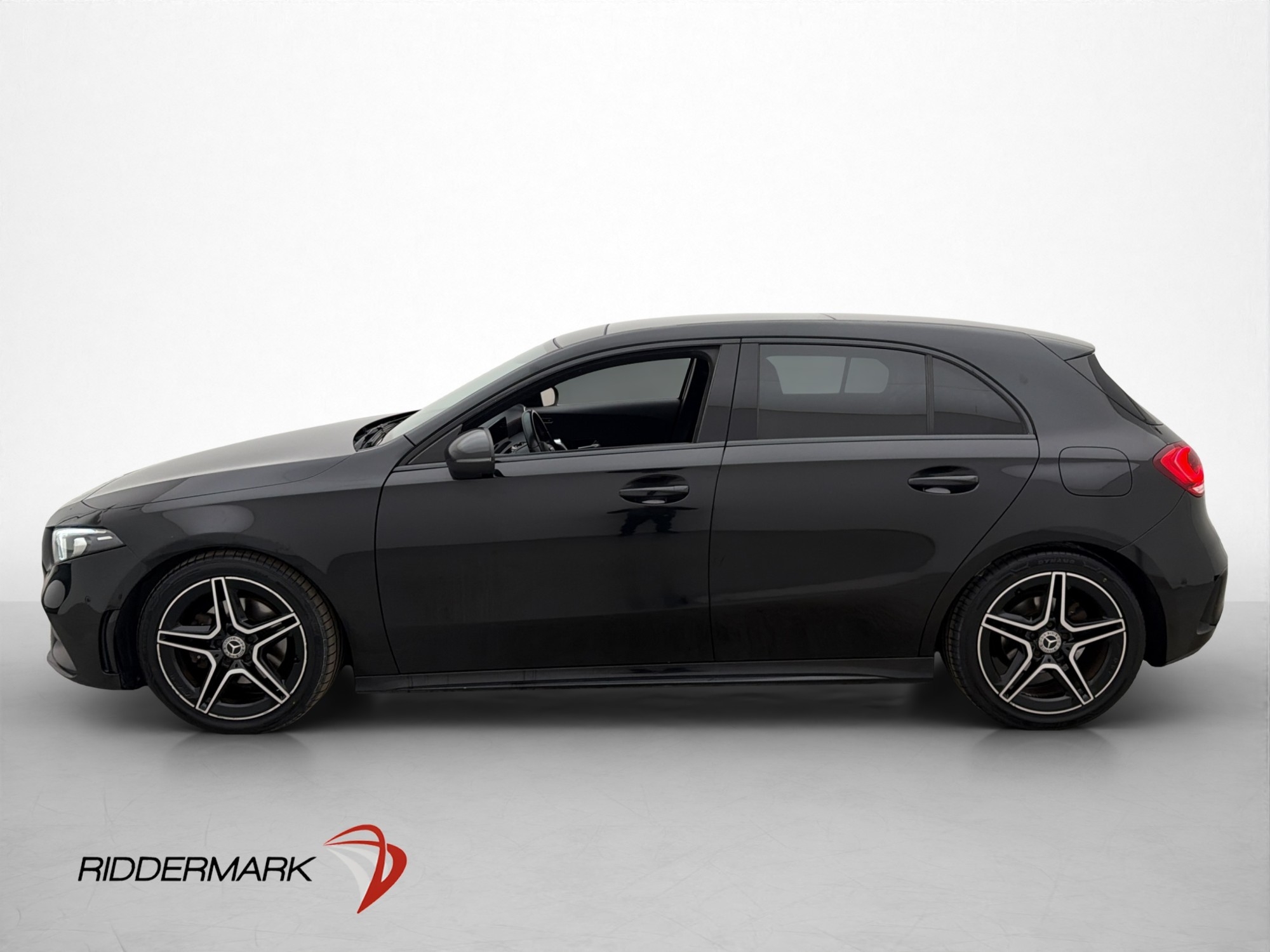 Mercedes-Benz A 2018, bild 2/10