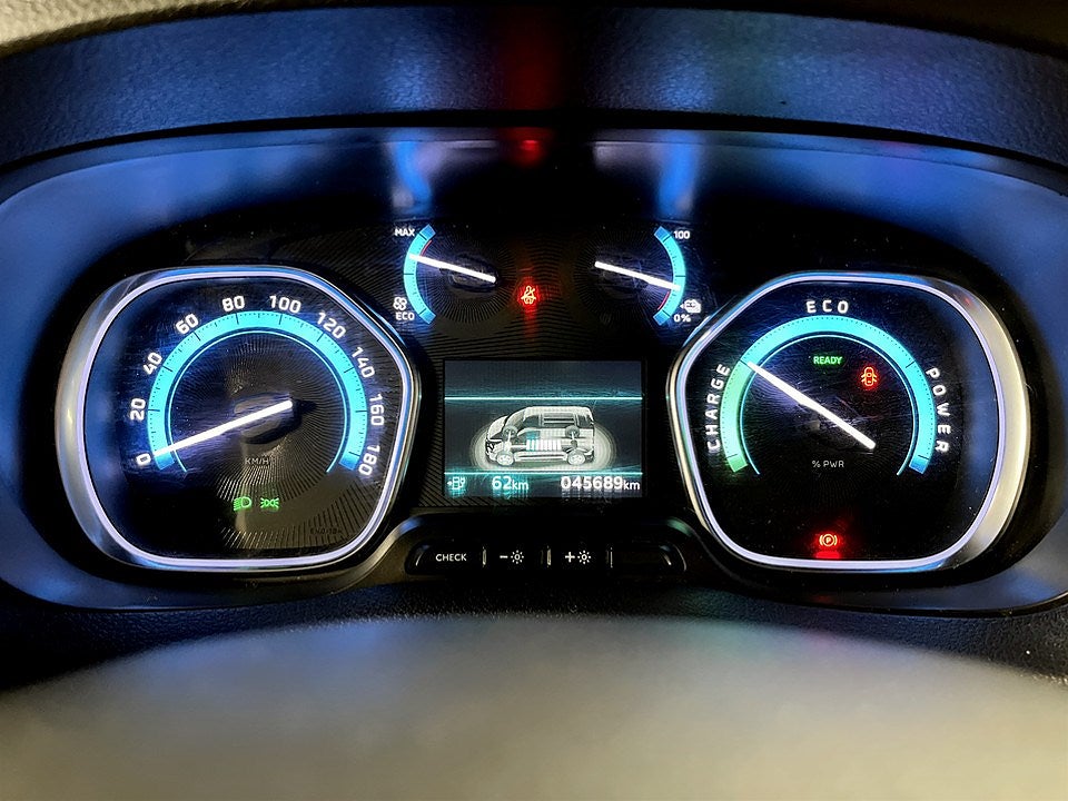 Bild på Peugeot e-Expert PRO 75kWh 136hk Aut L3 - CARPLAY, NAV