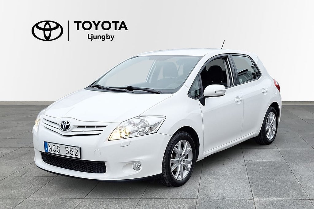Toyota Auris 1.6 5-D PLUS Dragkrok