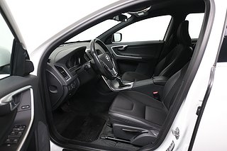SUV Volvo XC60 11 av 13