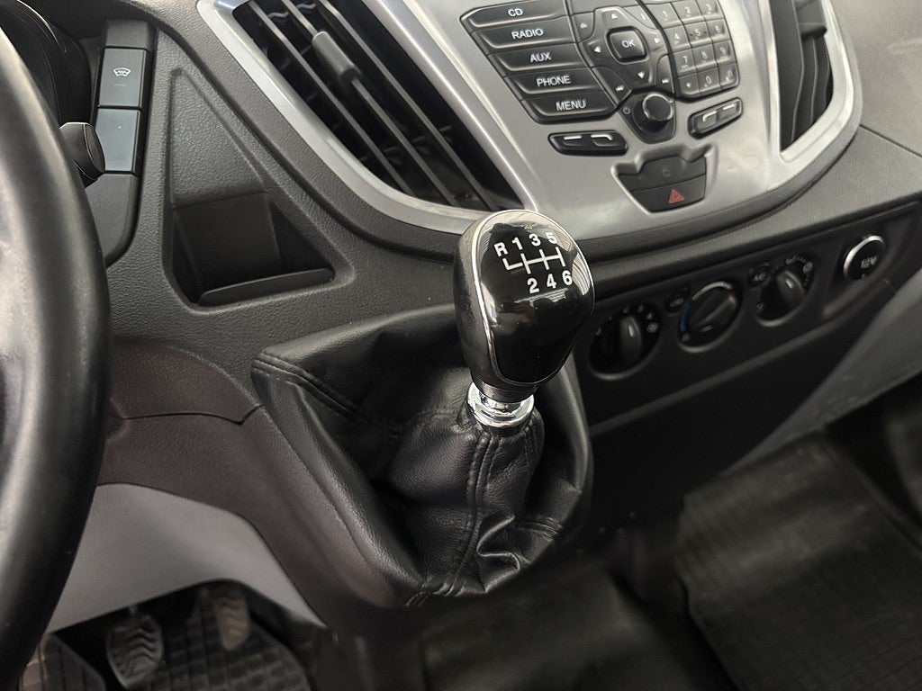 Ford transit 350 Chassi Cab 2.2 TDCi AWD Flakbil Drag Värm