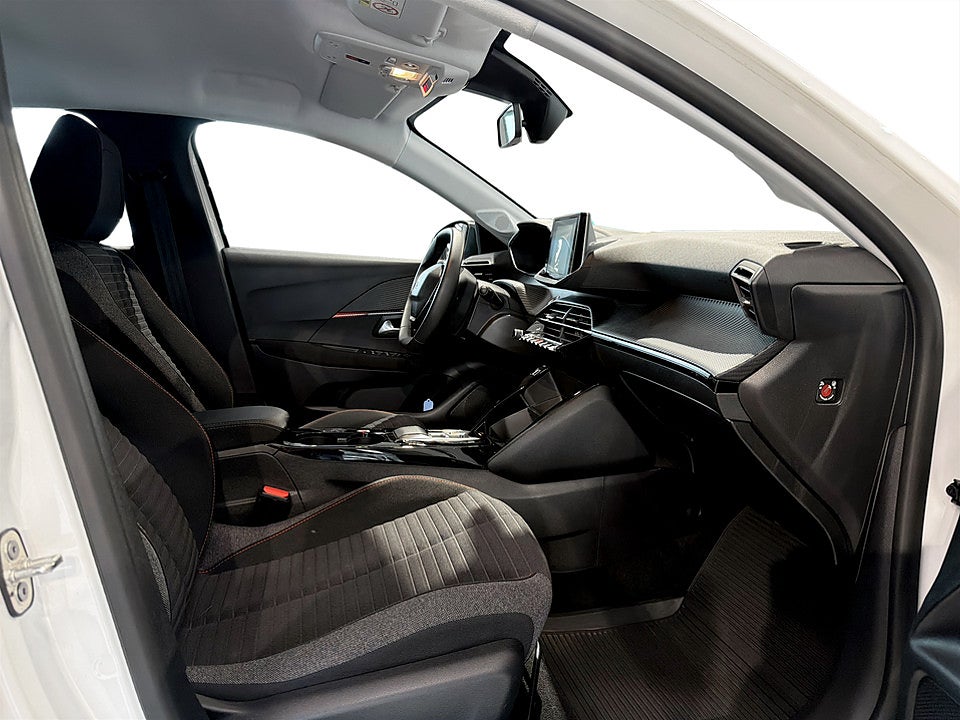 Bild på Peugeot E-208 Active Pack 50kWh 136hk Aut CARPLAY P-SENSORER BAK