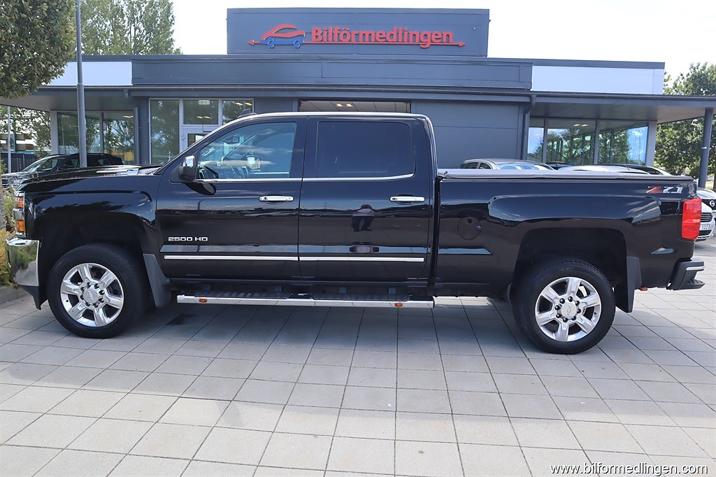 Chevrolet Silverado 6.6 V8 Duramax 4WD Silverado 2500 HD Crew Cab 451hk