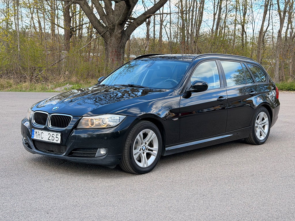 BMW 320D Touring 184hk Automat Euro 5//P-Sensorer