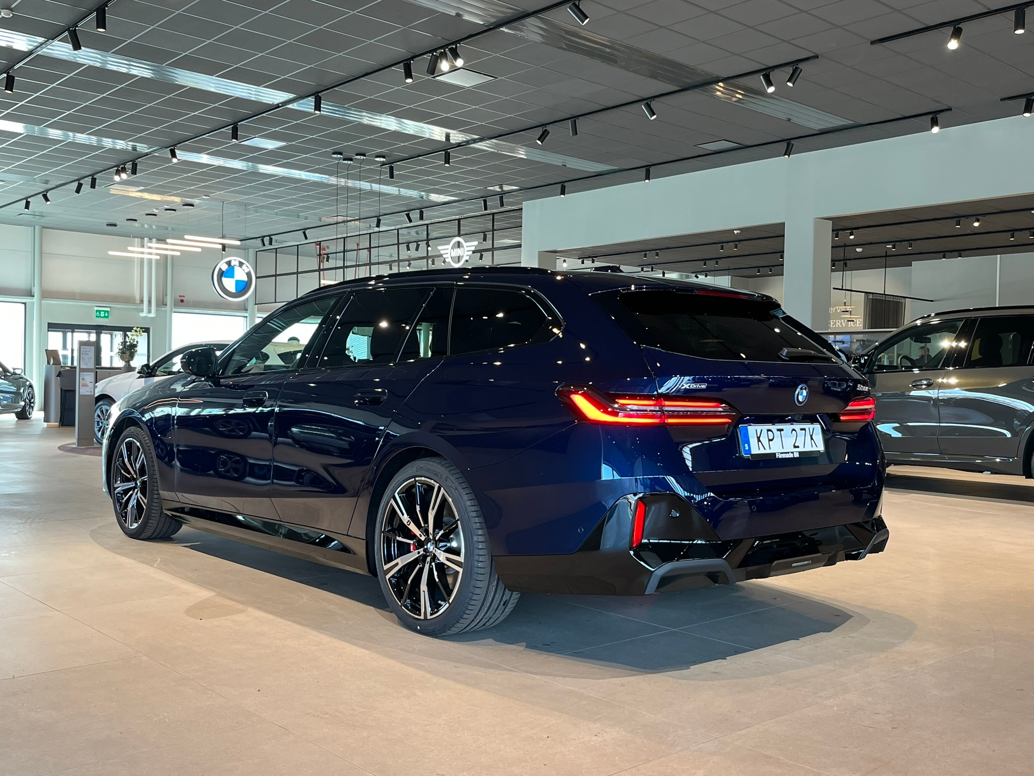 BMW 530 e xDrive Touring M Sport Pro 2026, bild 6/55
