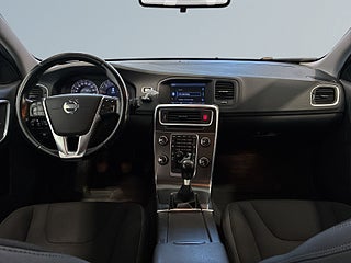 Volvo V60 D2 Momentum Drag Farthållare Psens BT ISOFIX S&V-hjul