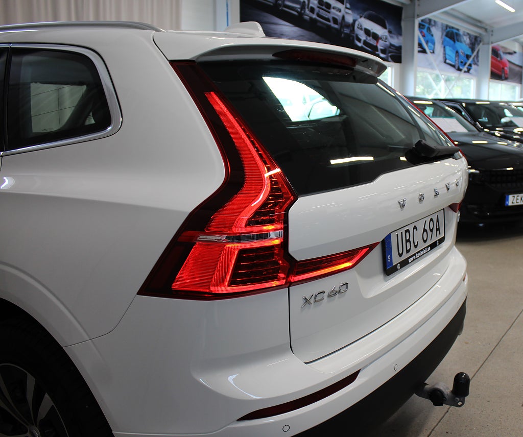 Volvo XC60 T8 Twin Engine AWD Geartronic Panorama Drag Kamera