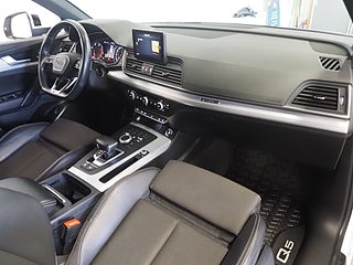 SUV Audi Q5 9 av 24