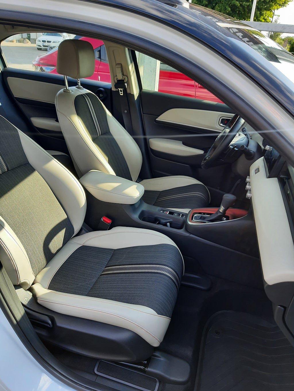Honda HR-V 2022 - miniatyr 6