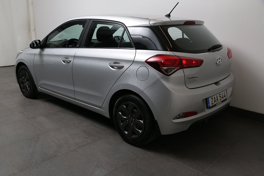 Hyundai i20 1,2 Move! 5D Bluetooth Dragkrok 2018