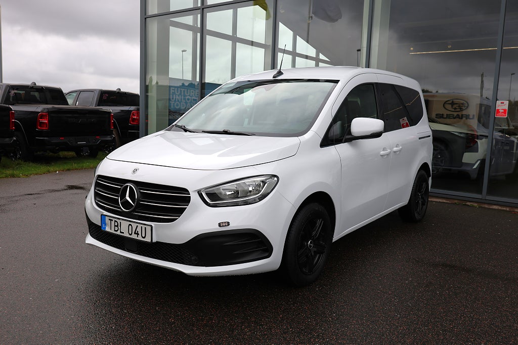 Mercedes-Benz T180