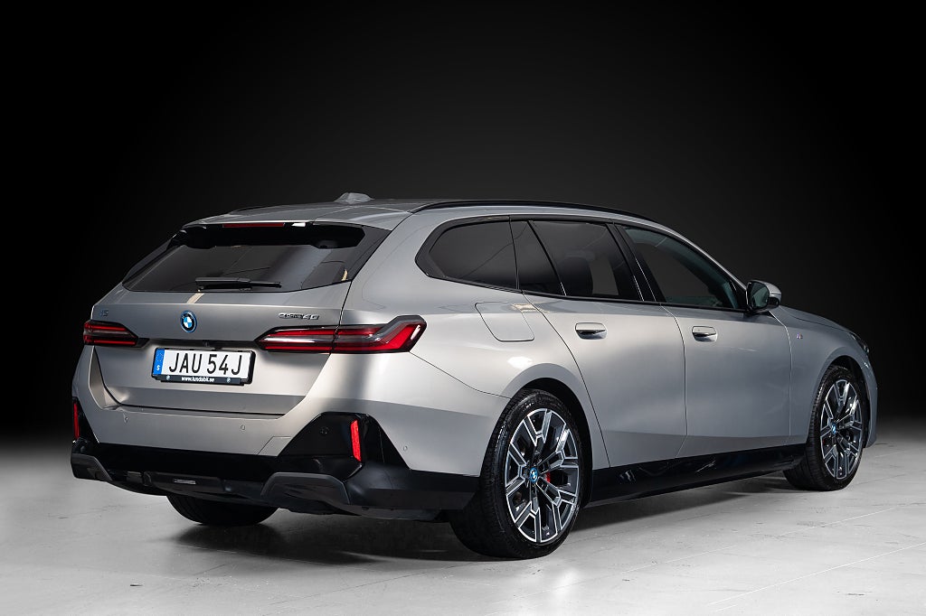BMW i5 2025 - miniatyr 2