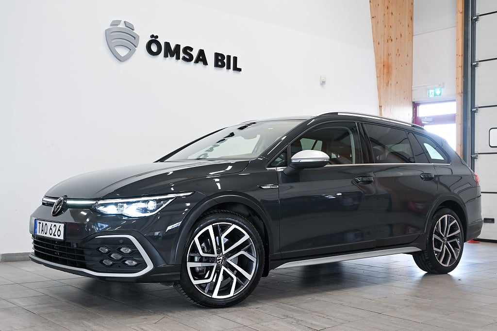 Volkswagen Golf Alltrack 2.0 TDI Executive P-Värm Drag 200hk