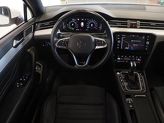 Kombi Volkswagen Passat 16 av 24