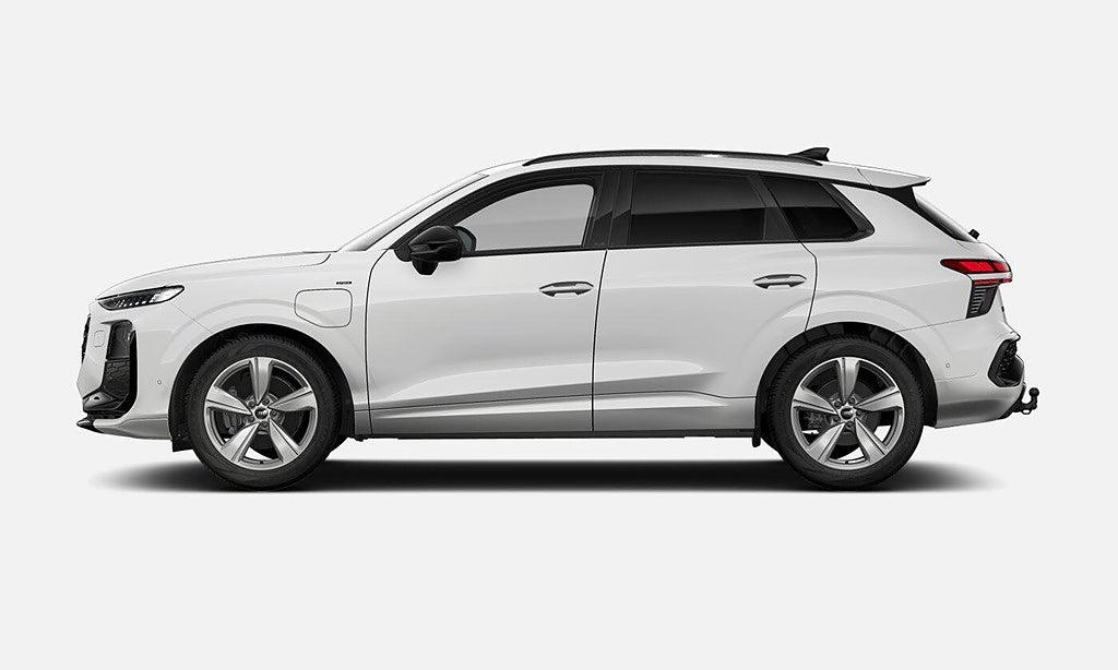 Audi Q3 Sportback SUV E-HYBRID 272 HK S TRONIC